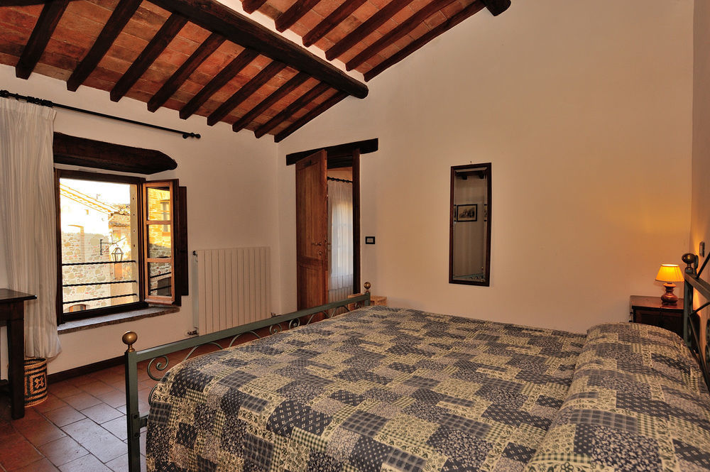 Hotel Relais Borgo Torale Passignano sul Trasimeno Exterior foto
